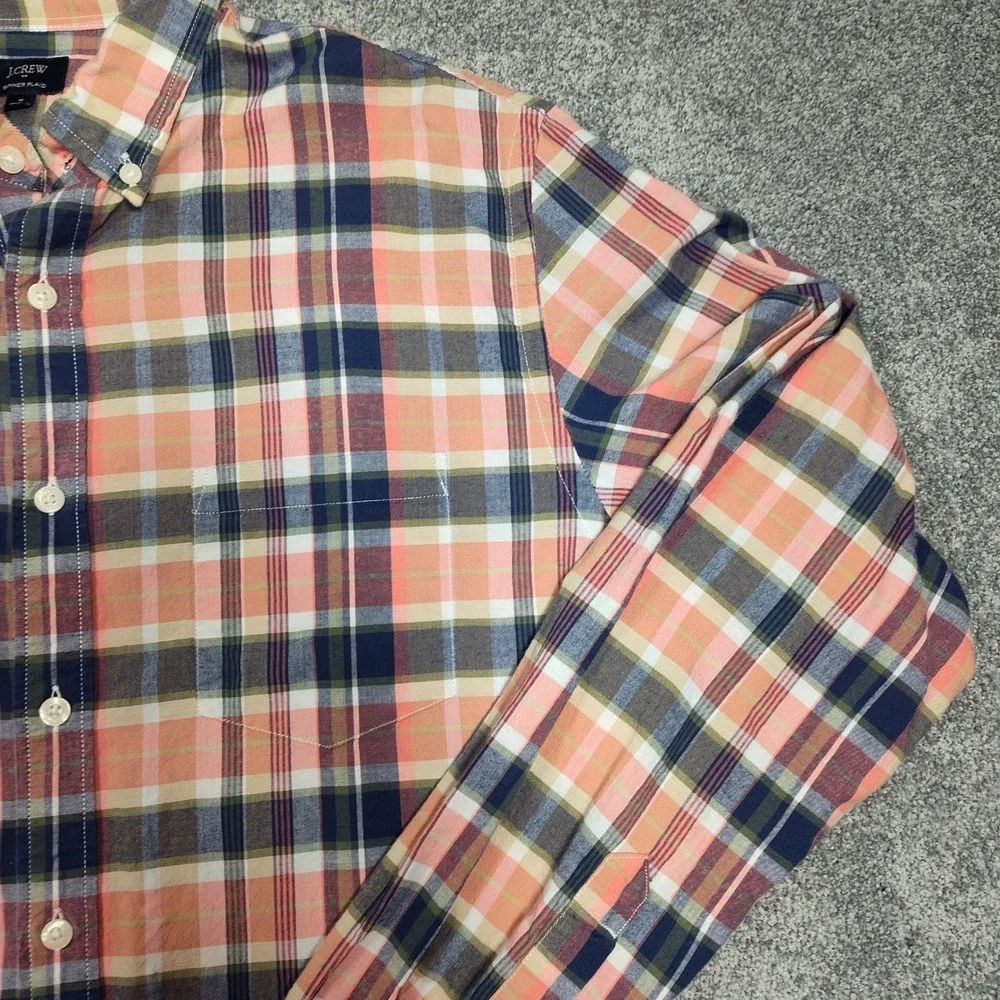 J Crew Mens Summer Plaid Button Down Long Sleeve Shirt Size M Peach Navy Cotton